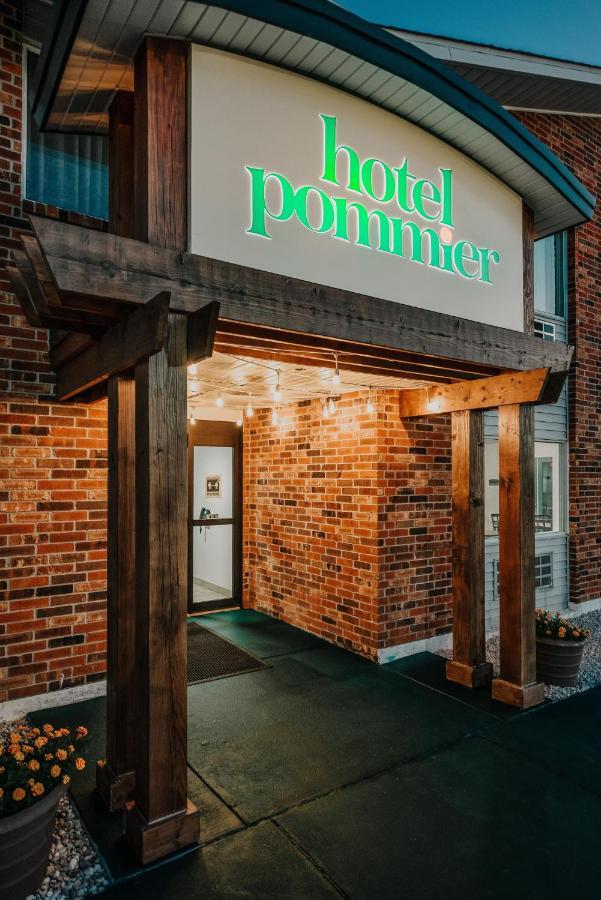 Hotel Pommier Indianola Esterno foto